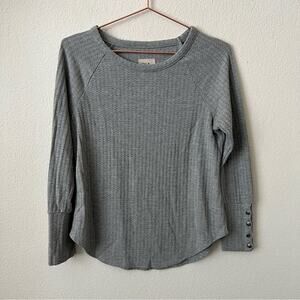 Chaser waffle knit long sleeve top sage green dusty blue cuff button detailing